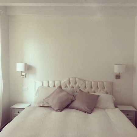 Sweet Corner Hotell Castelnuovo del Garda Eksteriør bilde