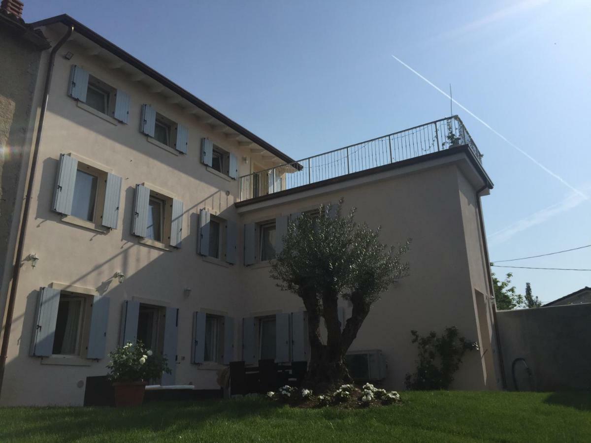 Sweet Corner Hotell Castelnuovo del Garda Eksteriør bilde